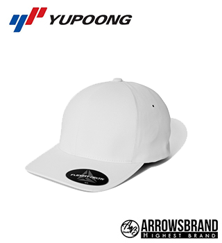 YUPOONG-180の帽子